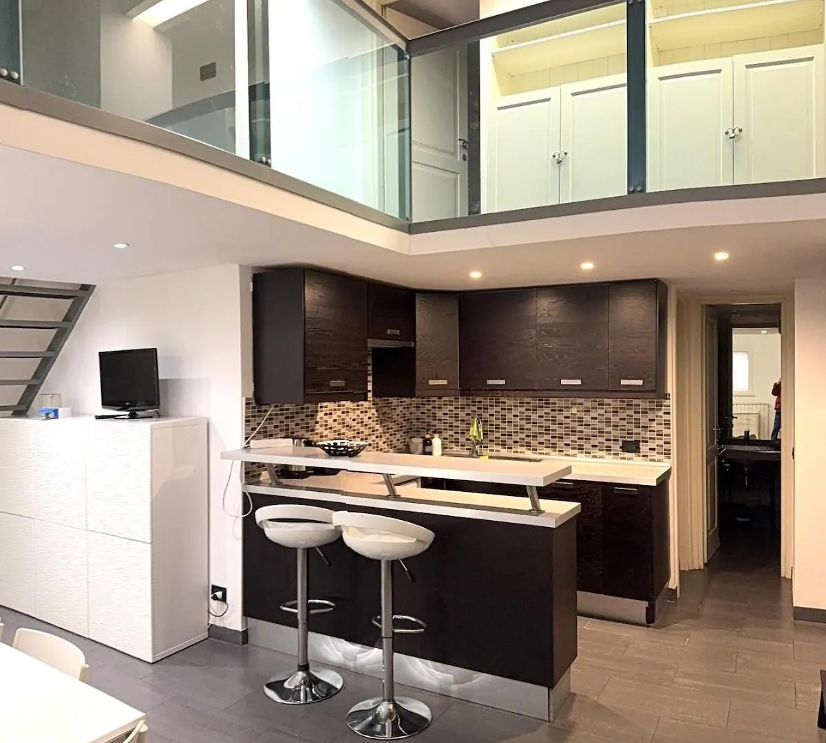 Loft In Old Town Near Termini Station And University 로마 아파트