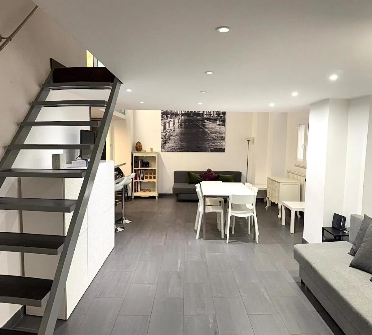 Loft In Old Town Near Termini Station And University location