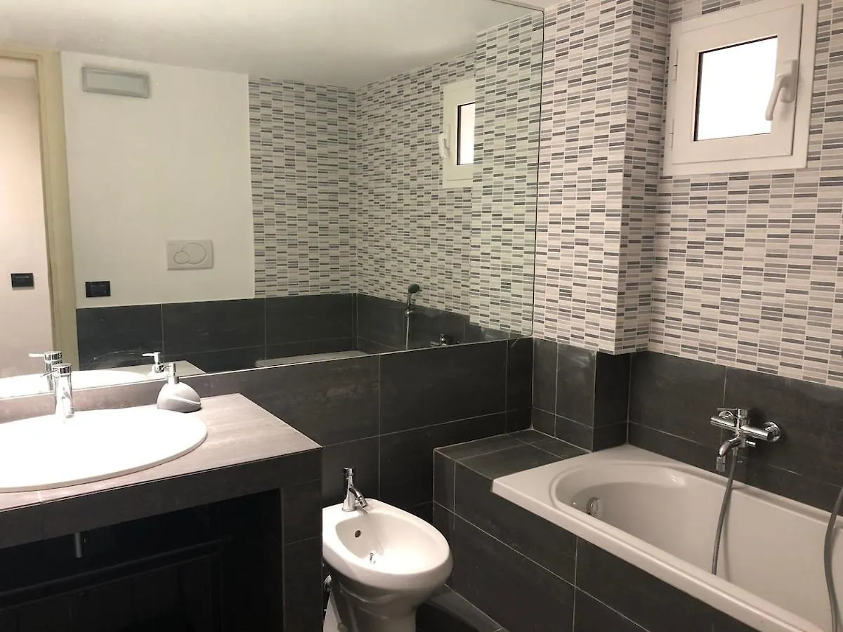 Loft In Old Town Near Termini Station And University 로마 이탈리아