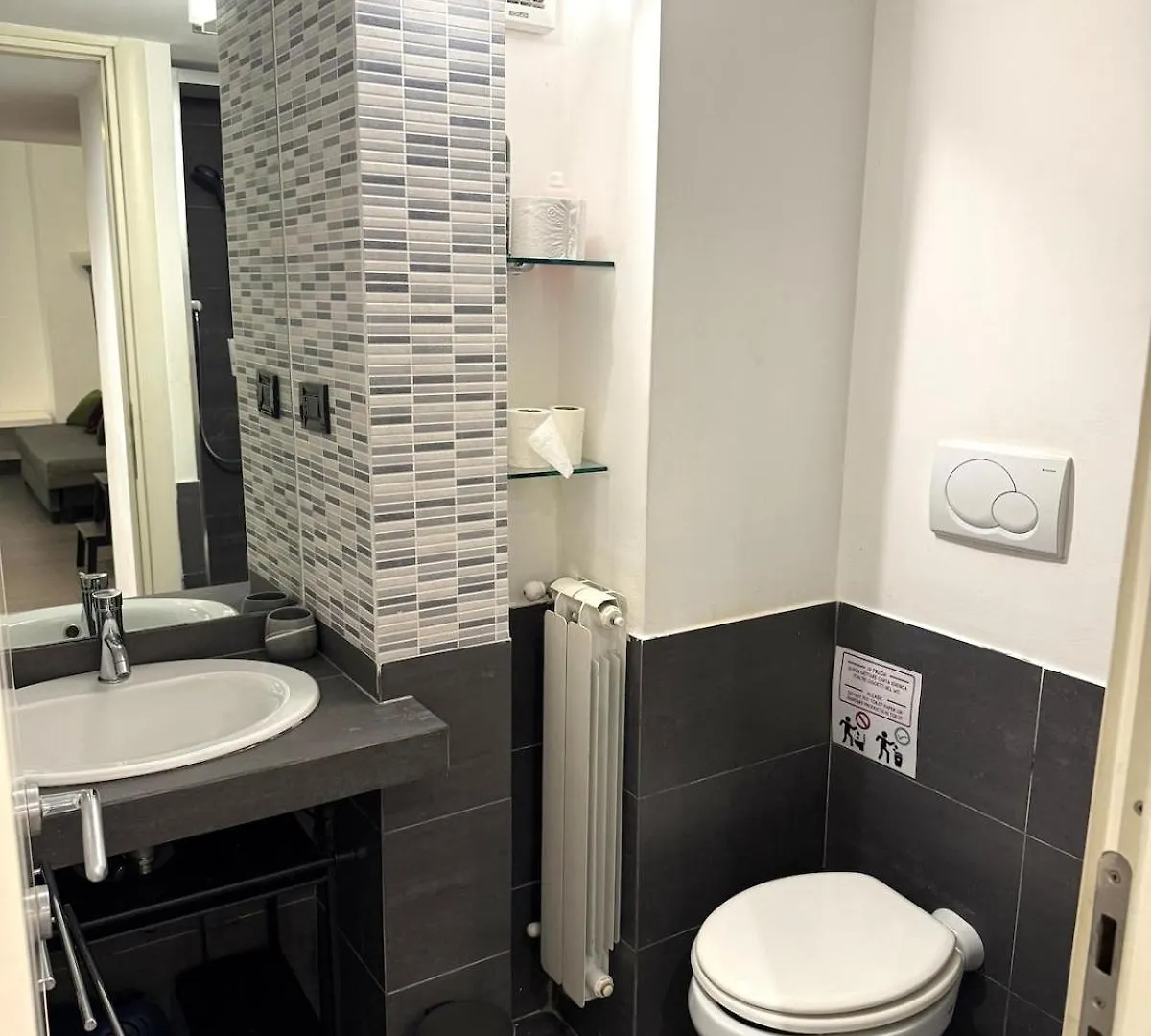 아파트 Loft In Old Town Near Termini Station And University 로마 이탈리아